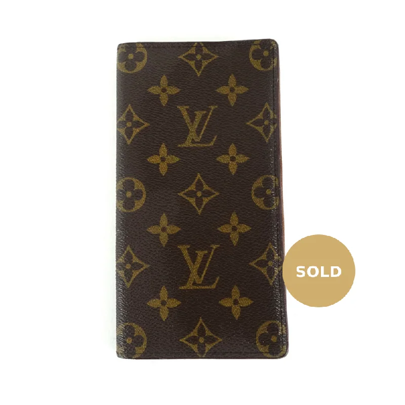 Ladies Louis Vuitton Capucines bags with gold - toned hardwareBifold Monogram Canvas Long Wallet