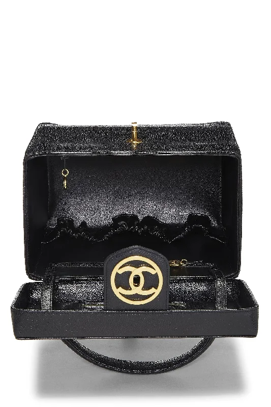 Chanel,  Black Caviar Circle 'CC' Vanity Large, Black