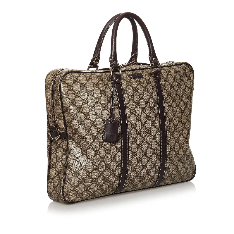 Women Gucci crossbody bags with a woven leather strapGucci GG Supreme Business Bag (29992)