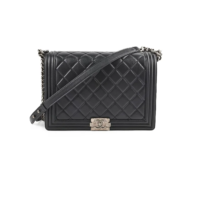 Chanel Boy Large Lambskin Black - Series 19