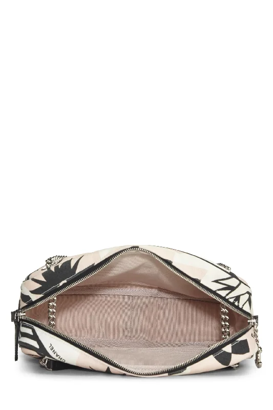 Chanel,  Pink Canvas La Pausa Camera Case Small, Pink