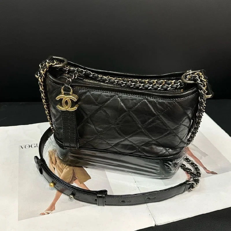 Chanel Black Leather Wandering Small Chain Bag 20.5cm