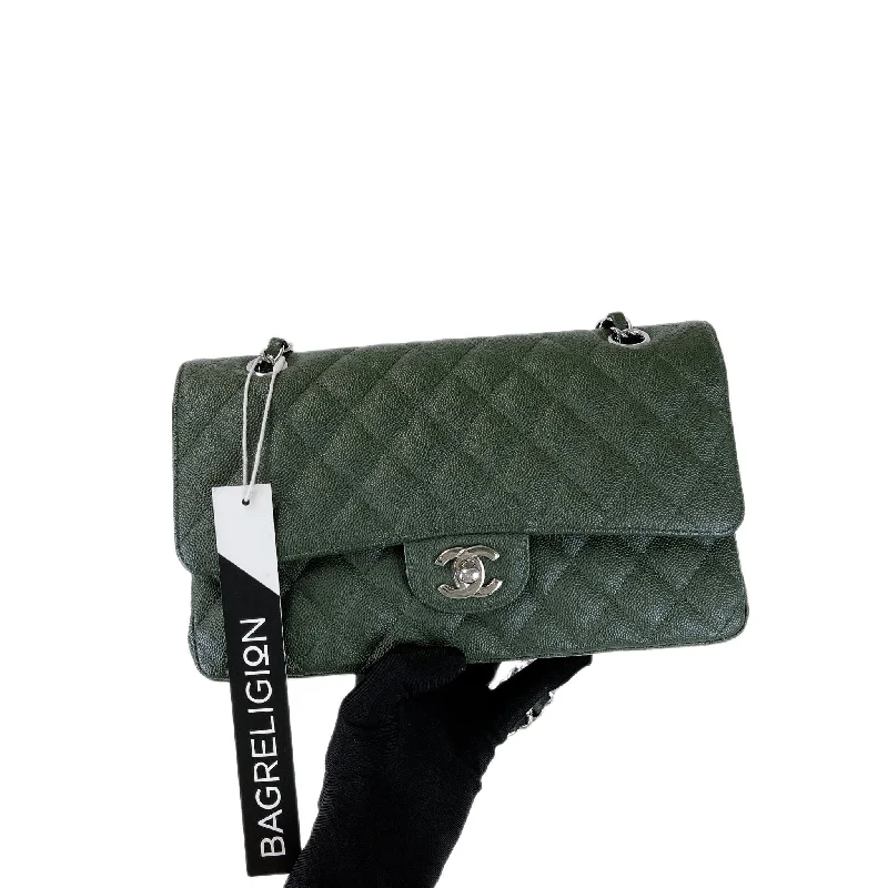 Medium Classic Double Flap Caviar Green SHW