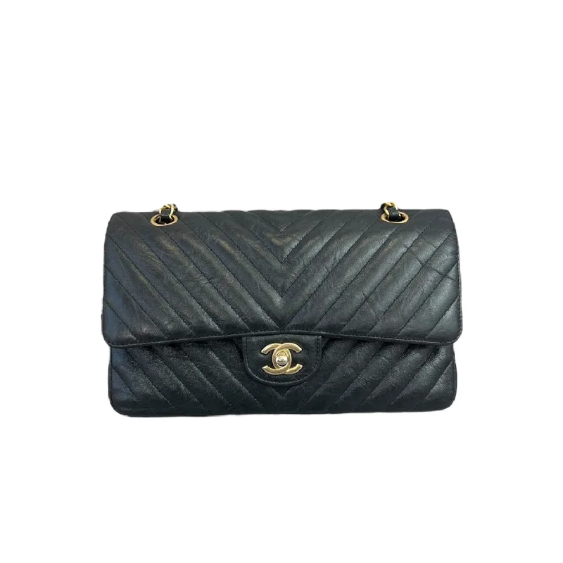 Classic Flap Medium Chevron Metallic Calfskin Black GHW