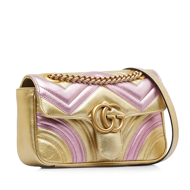 Women Gucci bags with a detachable mirror insideGucci GG Marmont Matelasse Crossbody Bag (IzbFlG)