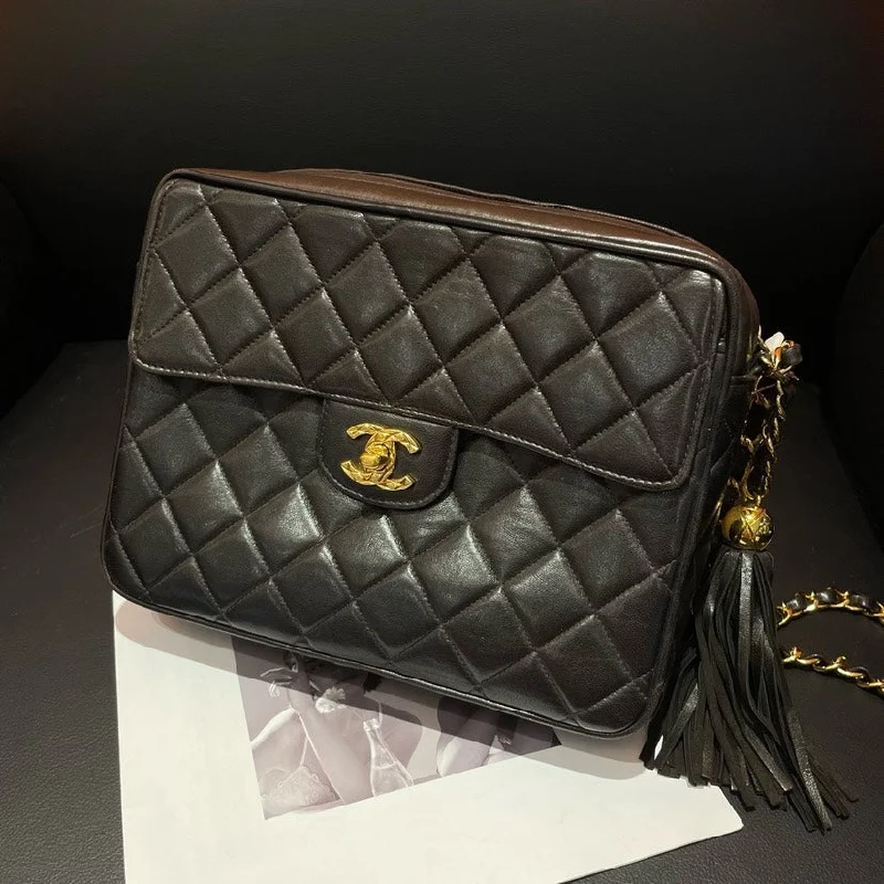 Chanel Black Patent Leather Handheld Box Bag