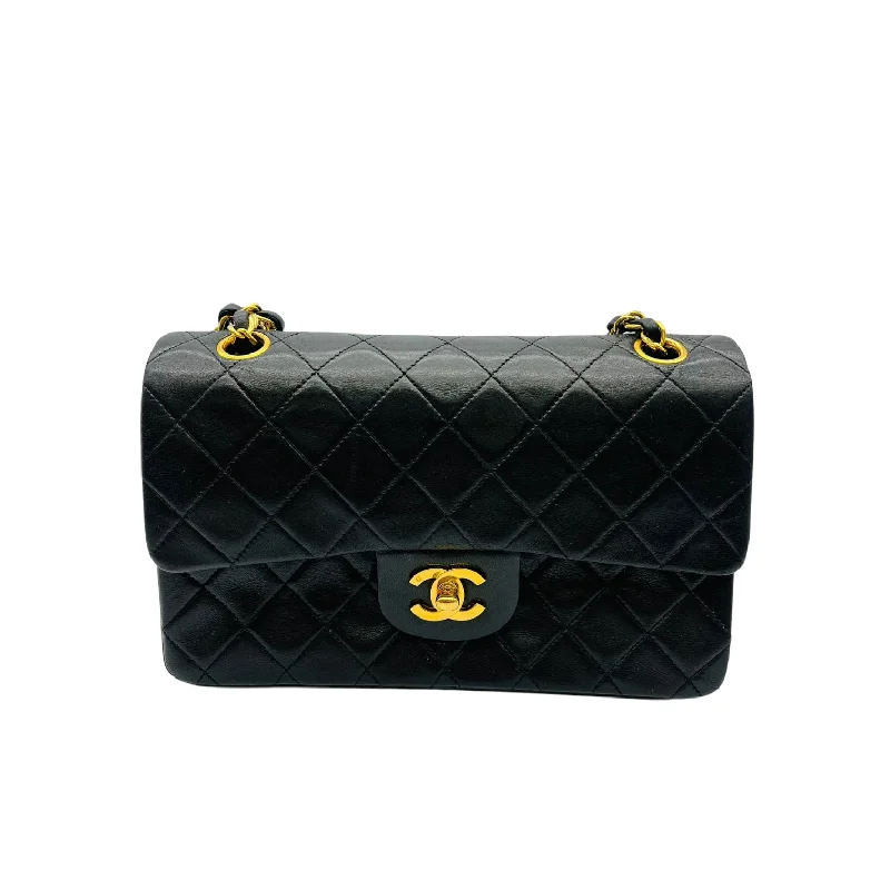 Classic Flap Small Lambskin Black GHW