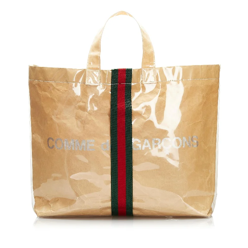 Gucci tote bags for women with a spacious interiorGucci Gucci x COMME des GARCONS Shopper Tote