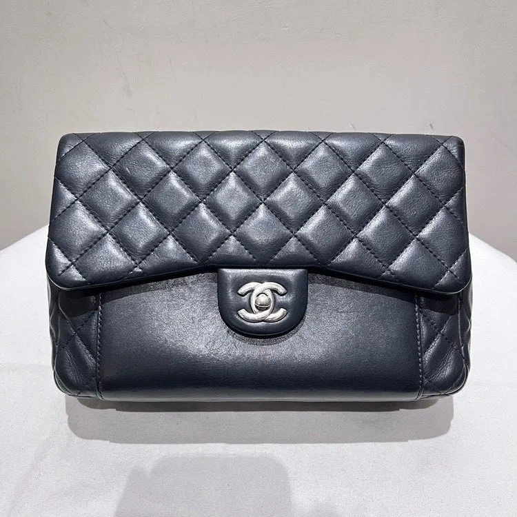 Chanel Flap Bag Black Calfskin Quilted Medium