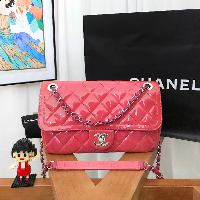 Chanel Classic Flap Pink Patent Leather Quilted Shoulder Bag Medium