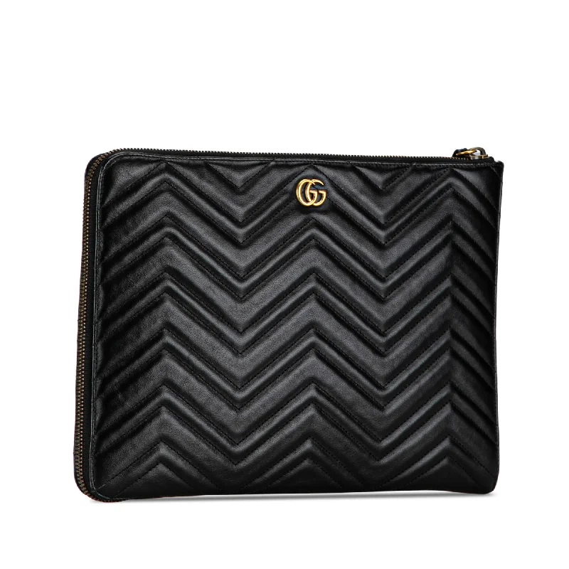 Gucci tote bags for women with a water - resistant coatingGucci GG Marmont Portfolio Clutch q2dVGz)