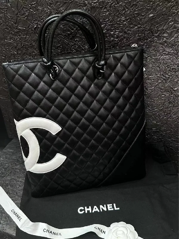 Chanel Black White Quilted Kangpeng Panda Color CC Logo Handbag 31.5cm