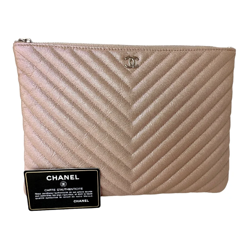 Chanel 17B Rose Gold Caviar Chevron Large O Case